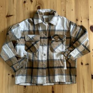 Women’s Fleece Cropped Shacket